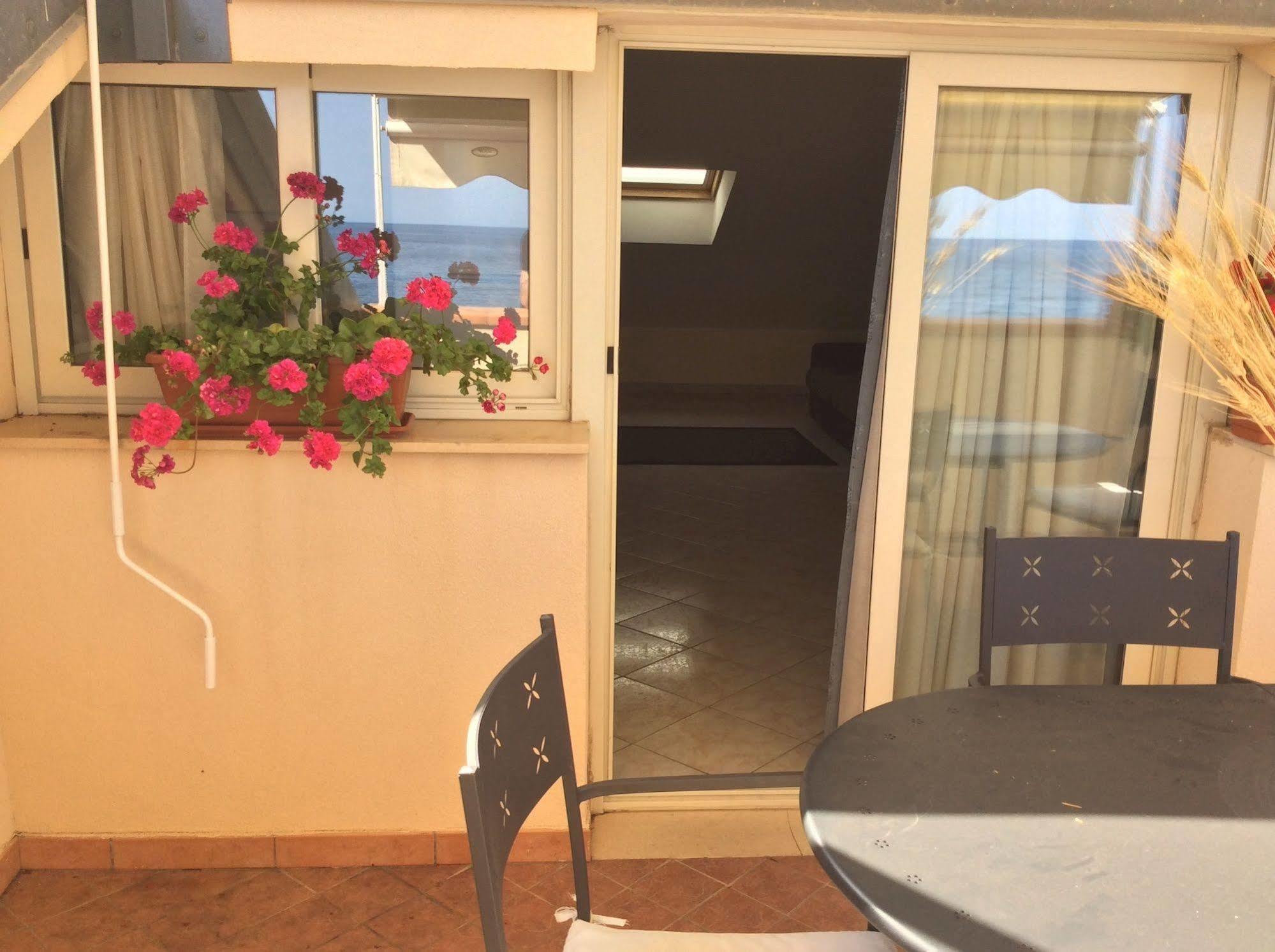 פונדאצ'לו Casa Vacanze Samira מראה חיצוני תמונה